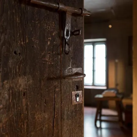 Townhouse Weisses Kreuz Boutiquehotel 3* Salzburg